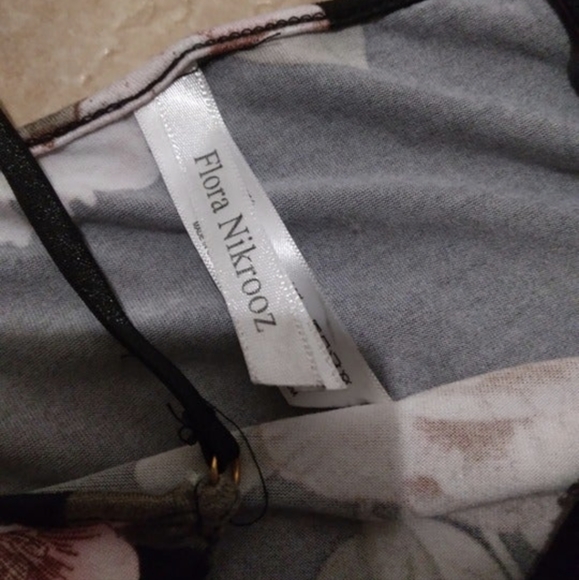 Sleep set - Picture 2 of 2